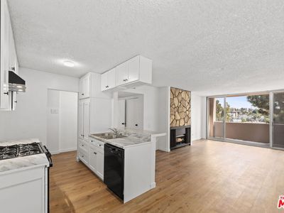 421 S La Fayette Park Pl APT 601