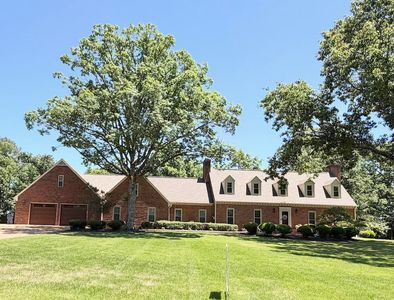 445 Bluff View Dr