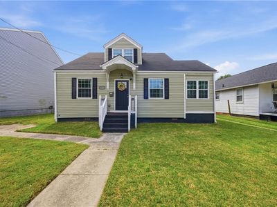 2016 Evergreen Pl