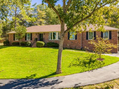 405 Horseshoe Ln