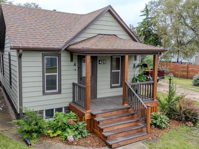 425 G St