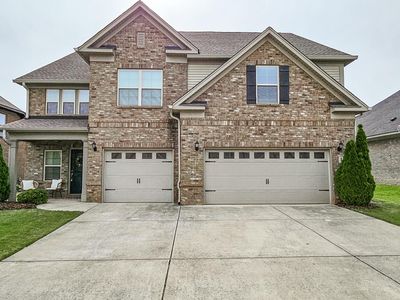 121 Count Fleet Ct