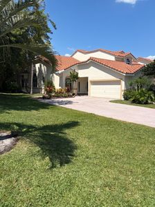 521 W Palm Aire Drive