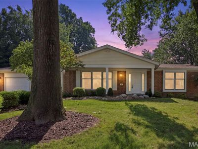 6 Otley Ct