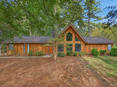 Property at 6701 Buttercup Dr, Elmore, AL