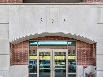 333 Massachusetts Ave Unit 902