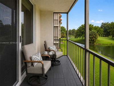 800 S Hollybrook Dr APT 205
