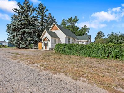 202 Loveland Ave