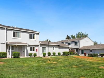 455 Peerless Way APT 5