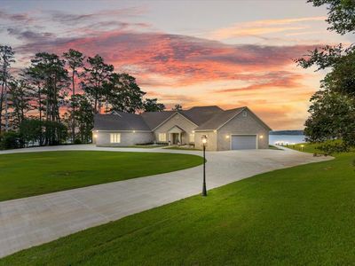 208 Merion Dr