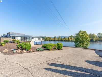 743 Marine View Dr #8