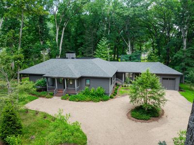 2025 Village Run Rd