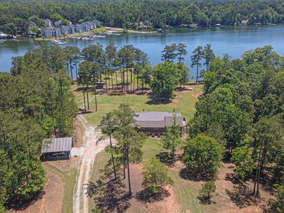 345 Hinton Dr