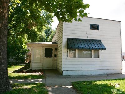 314 N 6th St