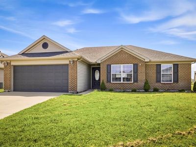 326 Camden Cir