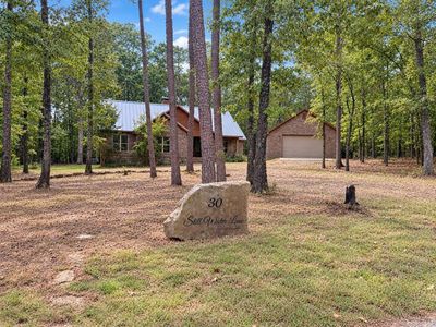 30 Stillwater Ln