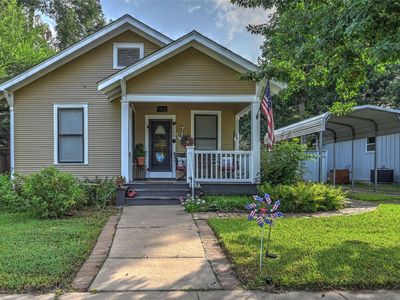 156 2nd Ave
