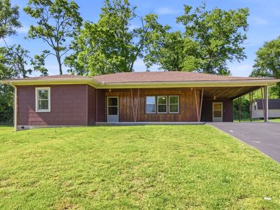131 Greenwood Acres Dr