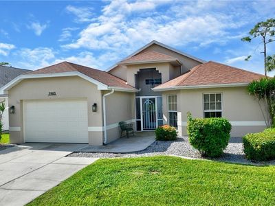 3903 Sabal Springs Blvd
