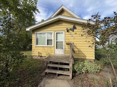 Property at 328 SW 9th St, Chisholm, MN