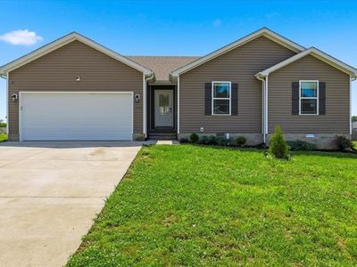 460 Lansing Ln