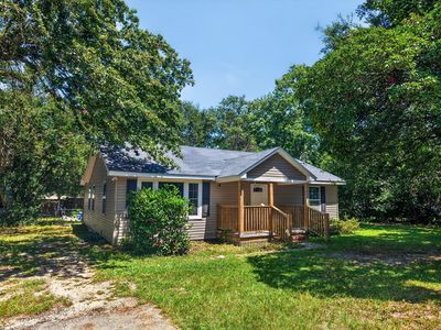 224 Columbia Ave