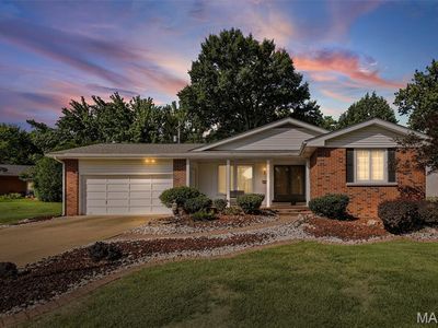 5106 River Aire Dr