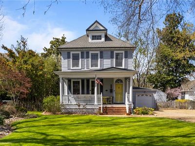 1601 Chesapeake Ave