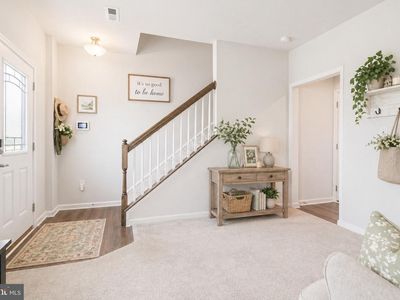 27 Sidney Ln