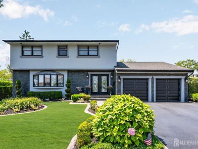 9 Zaleski Dr