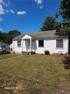 Property at 2721 Lamberts Ave, Richmond, VA