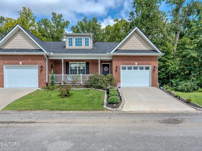 1409 Hazelgreen Way