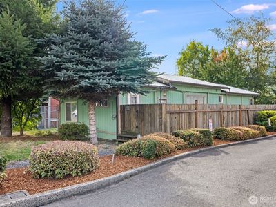 173 Division Avenue