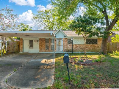 9834 Denning Dr