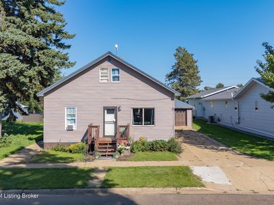 307 3rd St N