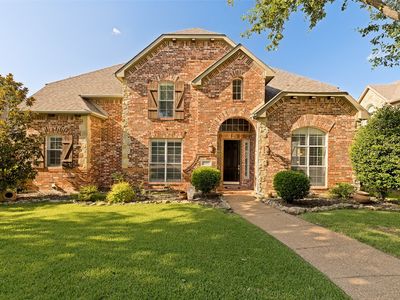 1412 Greenbriar Dr