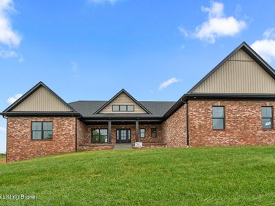 32 Dalton Dr