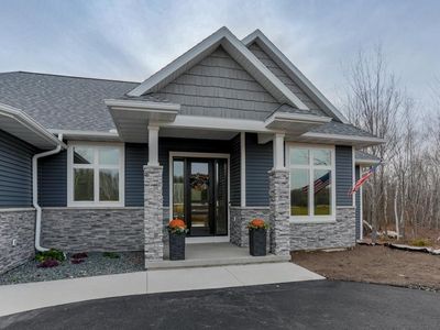 1667 MAPLE RIDGE ROAD