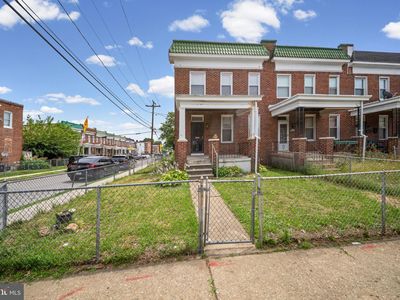 627 Mount Holly St