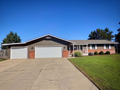 202 N Walnut Ct