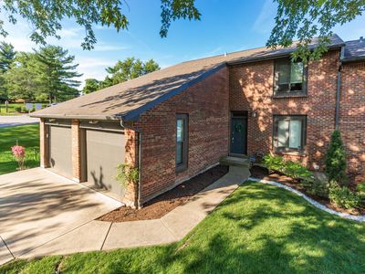 4064 Edgelake Ct