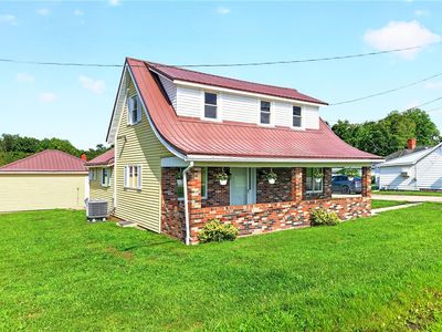 403 Perry Ave