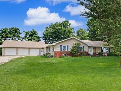 52 County Road 3000 N