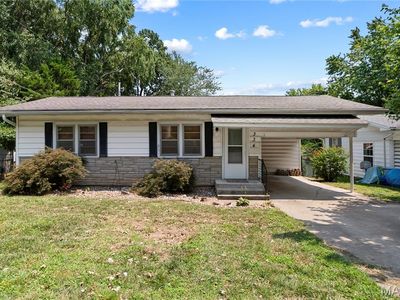 334 Edgewood Dr