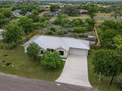 128 W Persimmon Dr