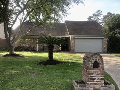 2510 Lexington Woods Dr