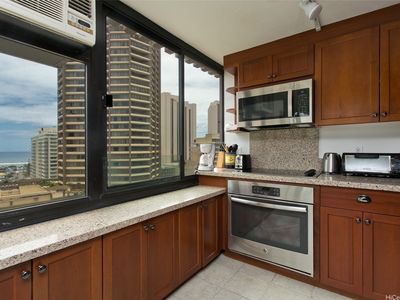 343 Hobron Ln APT 1603