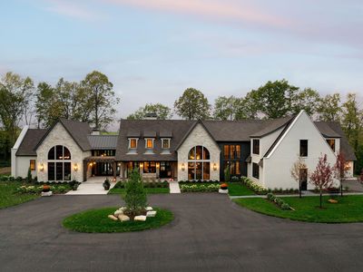 2295 Tamarack Dr