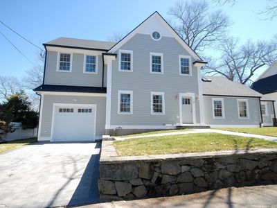 32 Hickory Cliff Rd