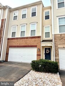 24753 Gracehill Ter